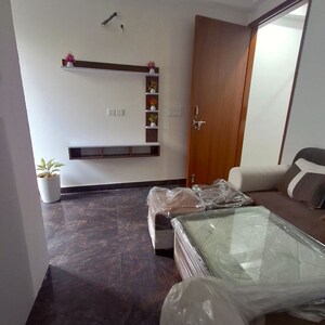 Team Area in 1 BHK Builder Floor at Sector 39 – for Rent