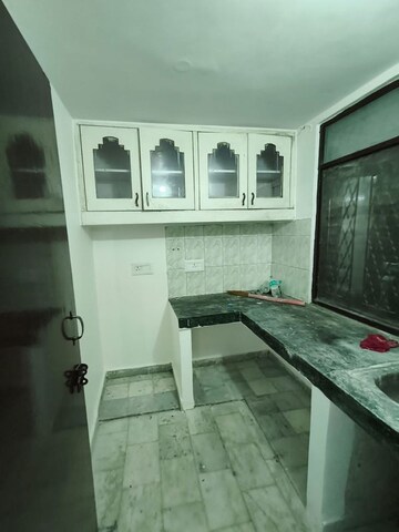 Kitchen in 1.5 BHK Builder Floor at Ambika Apartments Vaishali, Sector 1 Vaishali – for Rent