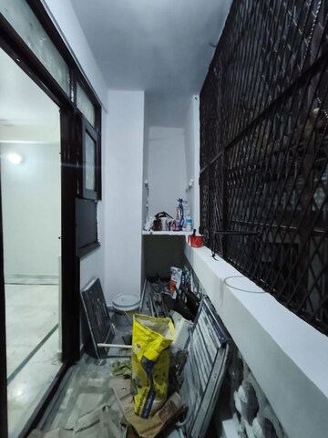 Balcony in 1.5 BHK Builder Floor at Ambika Apartments Vaishali, Sector 1 Vaishali – for Rent