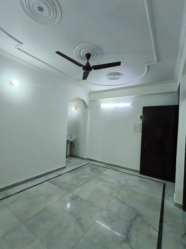 1.5 BHK + Extra Room Builder Floor For Rent in Ambika Apartments Vaishali