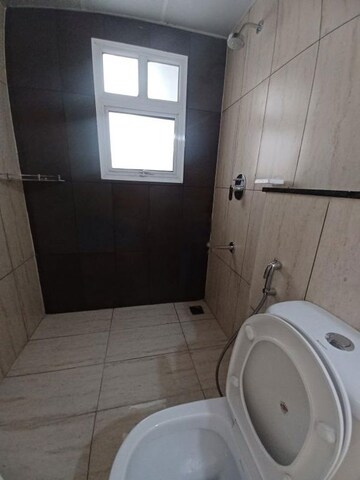 Bathroom in 3.5 BHK Apartment at Prestige Lakeside Habitat, Varthur – for Rent