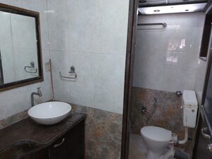 Bathroom in 1 BHK Apartment at New Mahada Colony, Goregaon East – for Rent