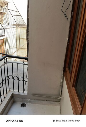 Staircase in 2 BHK Independent House at RWA Apartments Sector 39, Sector 39 – for Rent