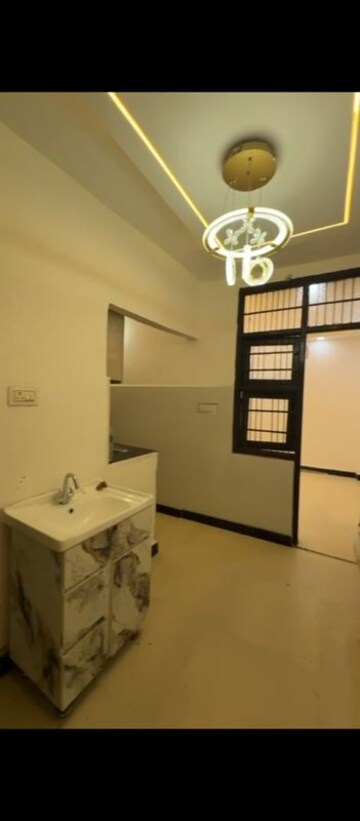 Room in 1 BHK Builder Floor at Uttam Nagar – for Sale