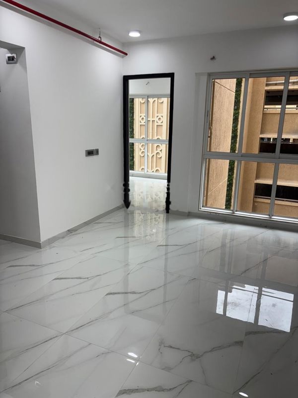 2 BHK 579 Sq.Ft. Apartment in Nahar Amaryllis Towers and Plaza