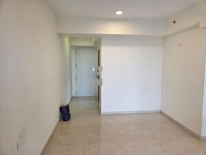 Room in 2 BHK Apartment at Kanakia Silicon Valley, Powai – for Rent