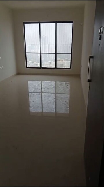 Room in 2 BHK Apartment at Kolte Patil Verve, Bangur Nagar – for Rent