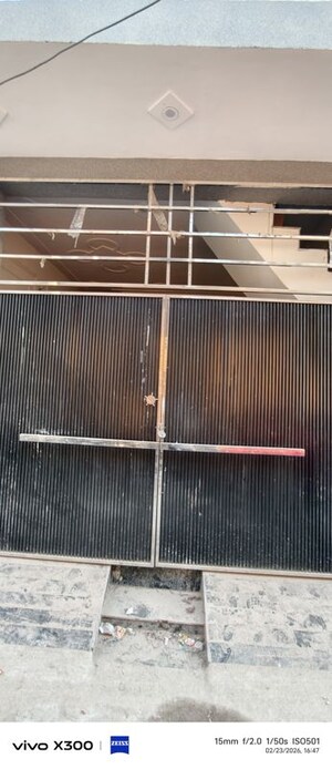 Furnished Amenities in 2 BHK Independent House at Sector 50 – for Sale