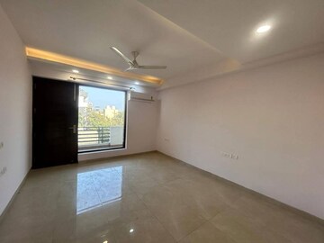 Room in 3 BHK Apartment at M3M Sky City, Sector 65 – for Rent