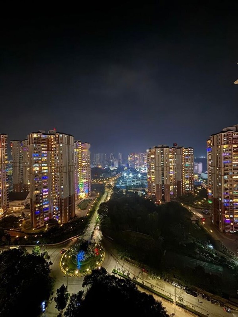 Exterior View, prestige-lakeside-habitat 3.5 Bedroom 1391 Sq.Ft. Apartment In Varthur Bangalore 10021273