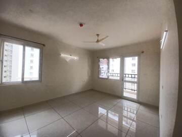 Building Lobby in 3.5 BHK Apartment at Prestige Lakeside Habitat, Varthur – for Rent