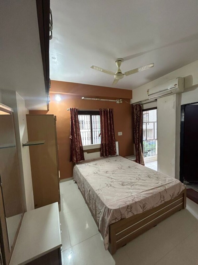 Bedroom, thaltej 4 Bedroom 350 Sq.Yd. Villa In Thaltej Ahmedabad 10021299