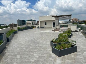 5 BHK Apartment – Exterior View View at Dlf Phase ii - for Sale