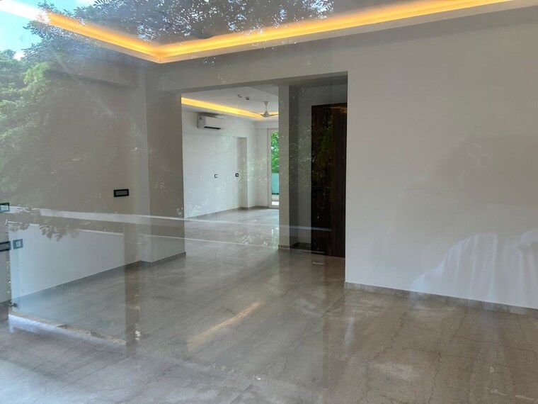 Room, dlf phase ii 5 Bedroom 3150 Sq.Ft. Apartment In Dlf Phase ii Gurgaon 10020500