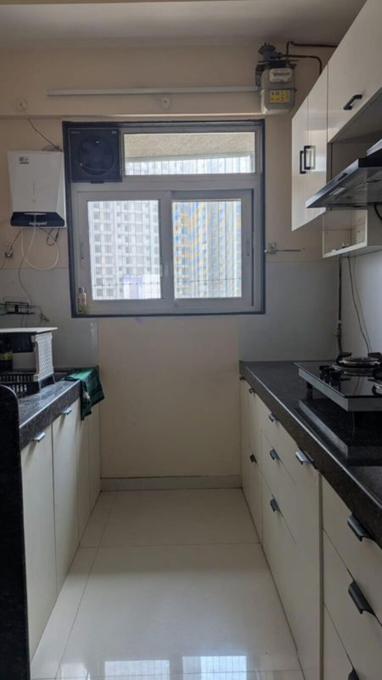 Kitchen, lodha-splendora 1 Bedroom 410 Sq.Ft. Apartment In Ghodbunder Road Thane 10021300
