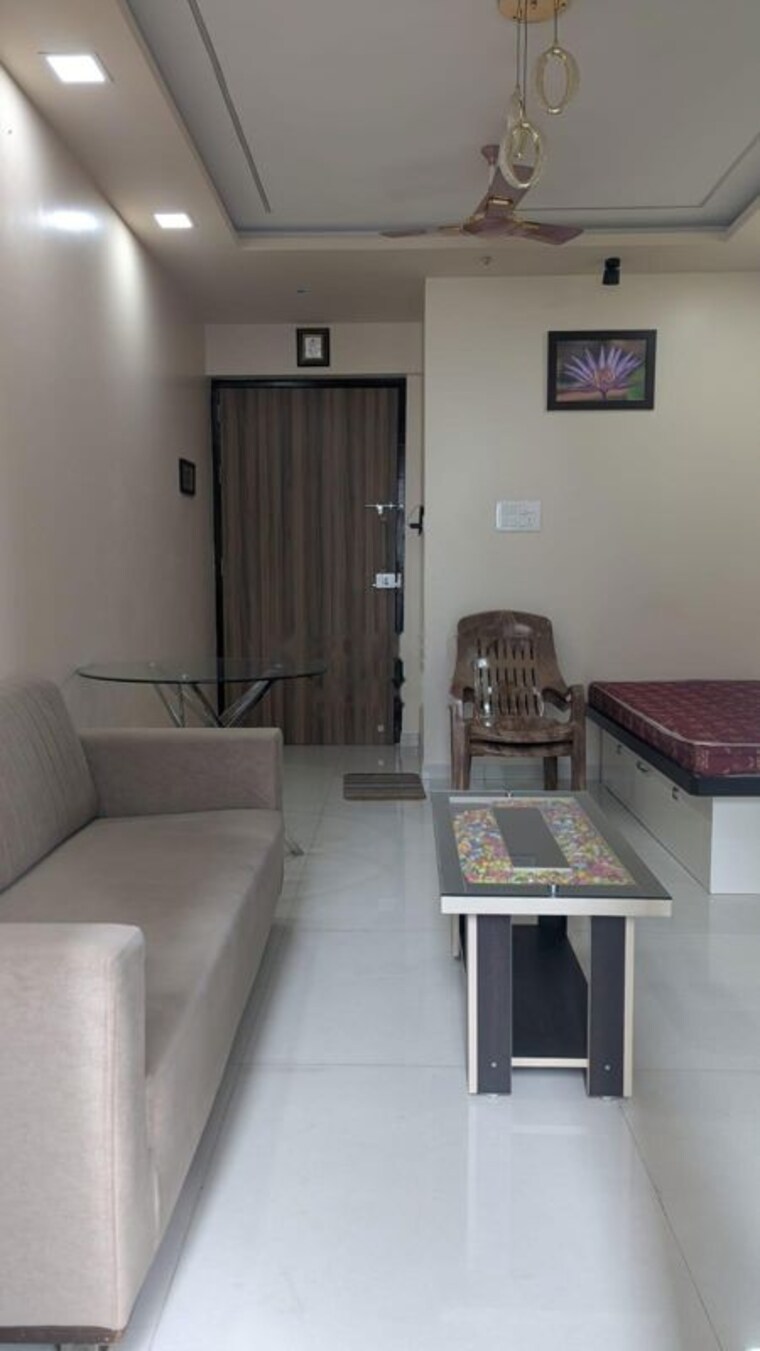 Kitchen, lodha-splendora 1 Bedroom 410 Sq.Ft. Apartment In Ghodbunder Road Thane 10021300
