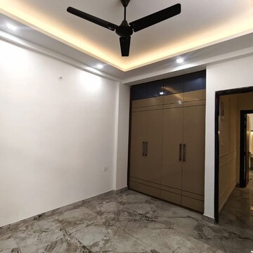 Room in 2 BHK Independent House at Sector 12 Greater Noida – for Sale