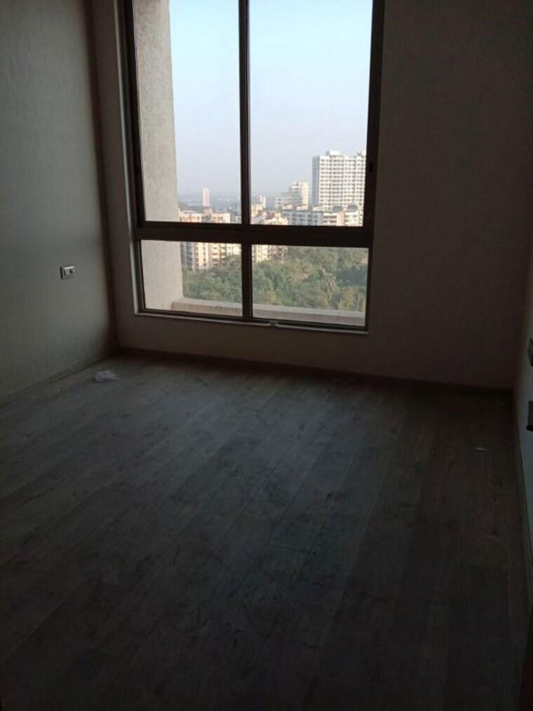 Room, one-hiranandani-park 3 Bedroom 1305 Sq.Ft. Apartment In Ghodbunder Road Thane 10021335