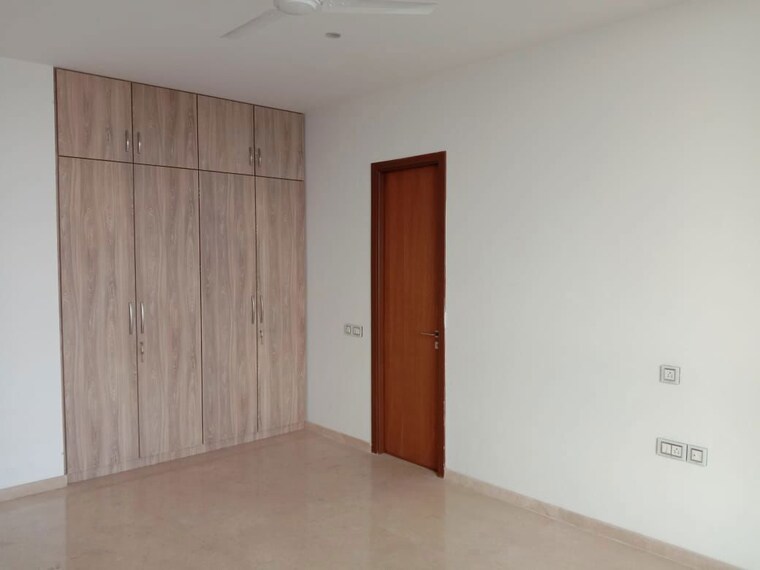 Room, one-hiranandani-park 3 Bedroom 1305 Sq.Ft. Apartment In Ghodbunder Road Thane 10021335