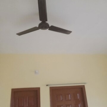 Furnished Amenities in 2 BHK Apartment at Bariatu – for Rent