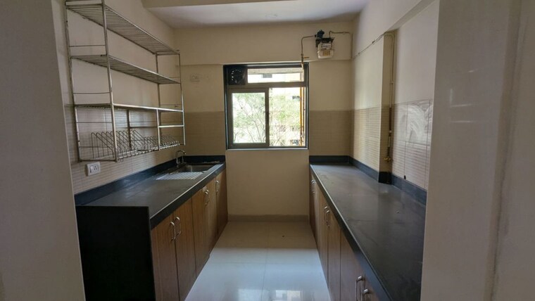 Kitchen, lodha-splendora 2 Bedroom 743 Sq.Ft. Apartment In Ghodbunder Road Thane 10021339