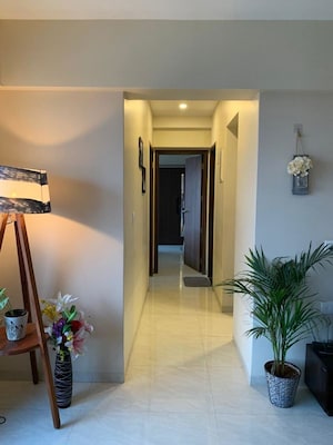 Room in 2 BHK Apartment at Supreme 19, Lokhandwala – for Rent