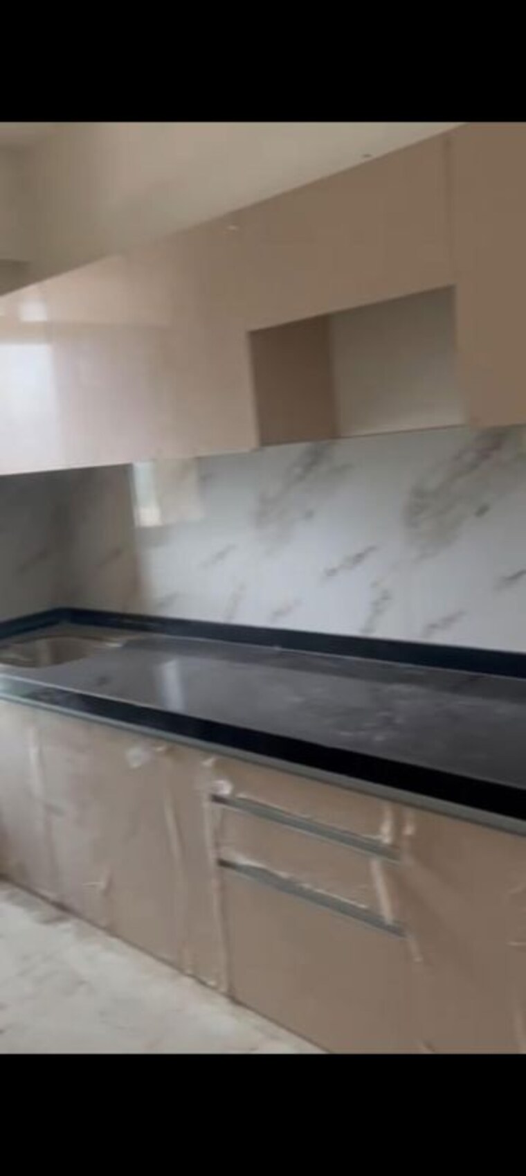Kitchen, avant-hillway 2 Bedroom 655 Sq.Ft. Apartment In Goregaon East Mumbai 10021333
