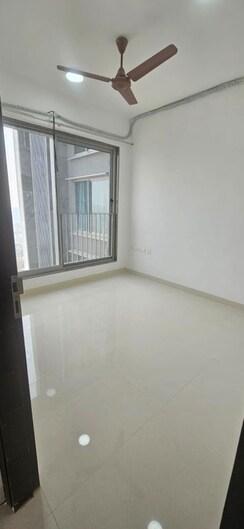 2 BHK Apartment For Rent in Sunteck City Avenue 4