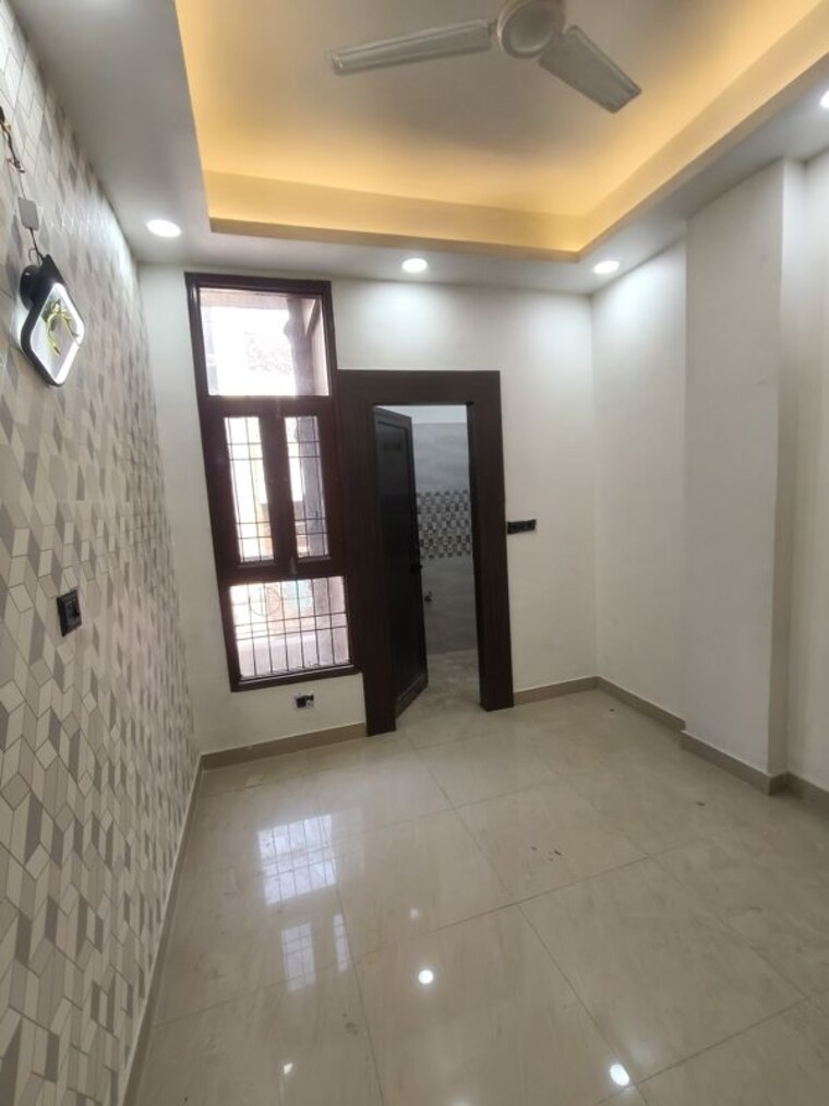 Room, maya-homes 2 Bedroom 850 Sq.Ft. Builder Floor In Indrapuram Ghaziabad 10021379