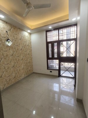 Room in 2 BHK Builder Floor at Maya Homes, Indrapuram – for Sale