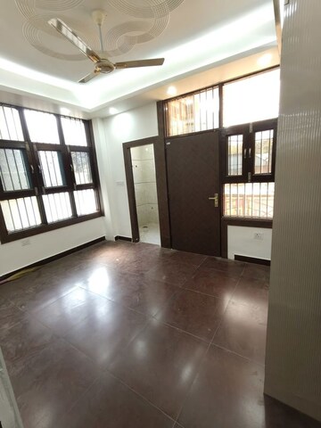 Room in 2 BHK Builder Floor at Divya Angels, Indrapuram – for Sale