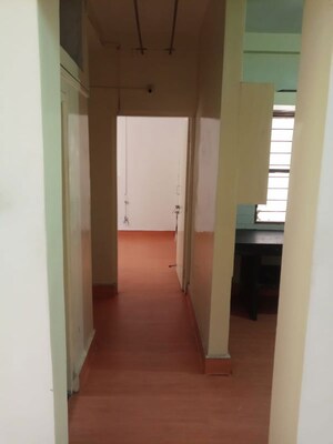 1 BHK Apartment – Nearby View at Alkapuri Society - for Rent