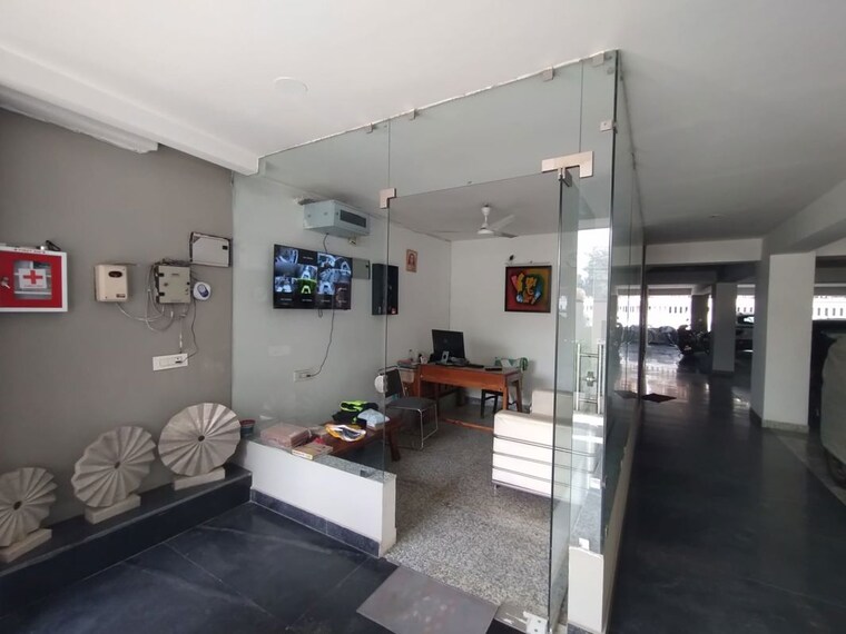 Kitchen, ardee-city 2 Bedroom 100 Sq.Yd. Apartment In Sector 52 Gurgaon 10021416