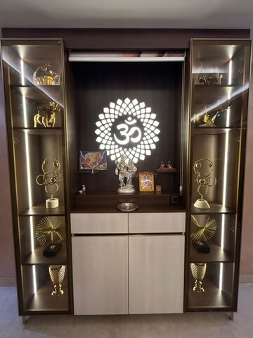 Furnished Amenities in 4 BHK Builder Floor at Sector 49 – for Sale