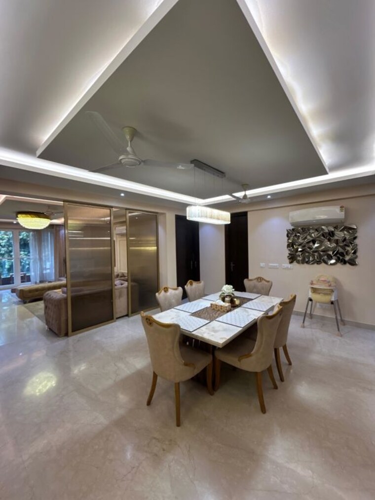 Living Room, sector 49 4 Bedroom 502 Sq.Yd. Builder Floor In Sector 49 Gurgaon 10021420