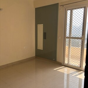 3 BHK Apartment For Rent in Amrapali Crystal Homes, Sector 76