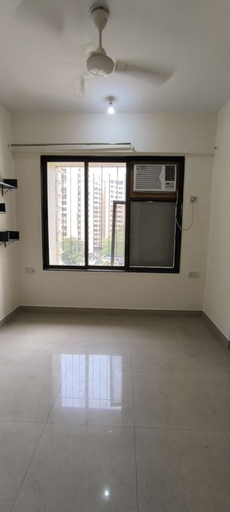 Room, supreme-lake-homes 2 Bedroom 1050 Sq.Ft. Apartment In Powai Mumbai 10021417