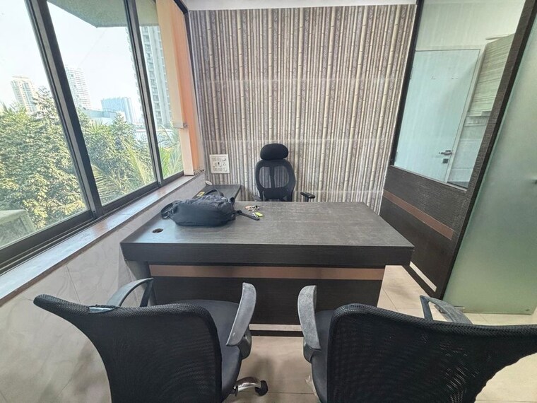 Team Area, knox-plaza Commercial Office Space 250 Sq.Ft. In Malad West Mumbai 10021444