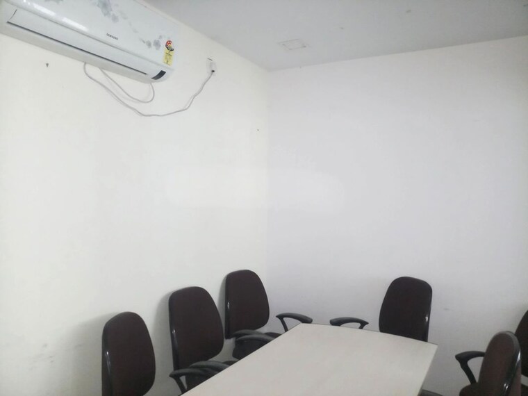 Team Area, sector v Commercial Office Space 1270 Sq.Ft. In Sector V Kolkata 10021429