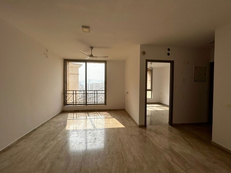 Room, hiranandani-estate-rodas-enclave 2 Bedroom 727 Sq.Ft. Apartment In Ghodbunder Road Thane 10021472