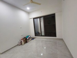 Room in 3 BHK Apartment at Prime Legacy, Dahisar West – for Sale
