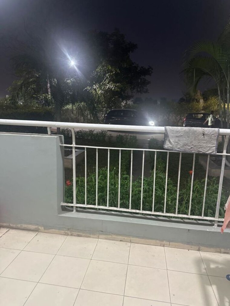 Balcony, chd-avenue-71 3.5 Bedroom 1600 Sq.Ft. Apartment In Sector 71 Gurgaon 10021480
