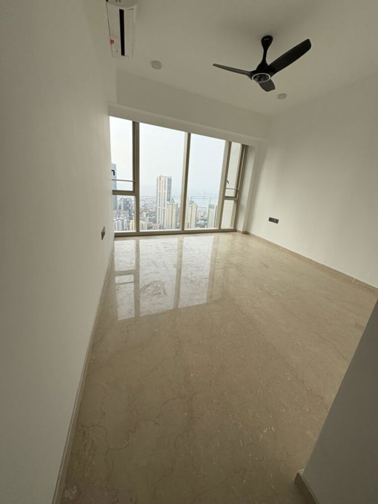 Room, senapati bapat marg 3 Bedroom 1260 Sq.Ft. Apartment In Senapati Bapat Marg Mumbai 10021486