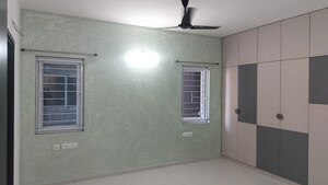 Room in 3 BHK Apartment at Rajapushpa Provincia, Narsingi – for Rent