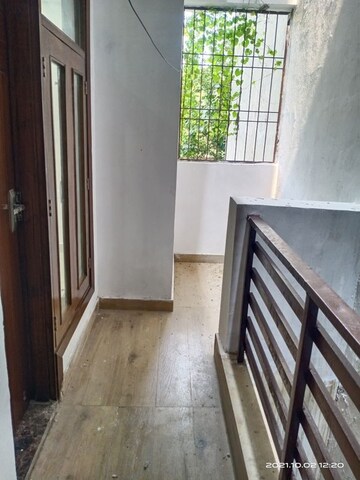 Balcony in 2 BHK Builder Floor at Vasant Kunj – for Rent