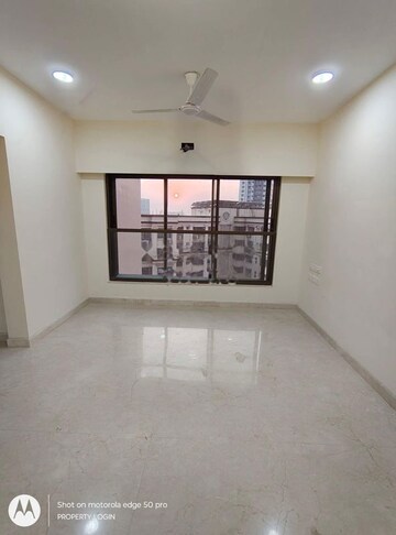 Room in 2 BHK Apartment at K Raheja Ascencio, Chandivali – for Sale