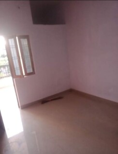 1 BHK + Study Room Independent House For Rent in Aliganj
