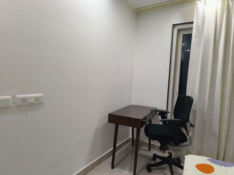 Room, hong-kong-bazaar 5 Bedroom 4000 Sq.Ft. Builder Floor In Sector 57 Gurgaon 10021561