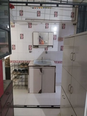Bathroom in 3 BHK Apartment at Mayur Colony – for Rent