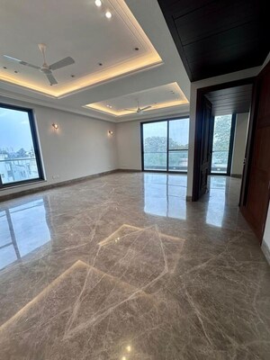 Room in 3 BHK Apartment at ABA Ivy County, Sector 75 – for Sale